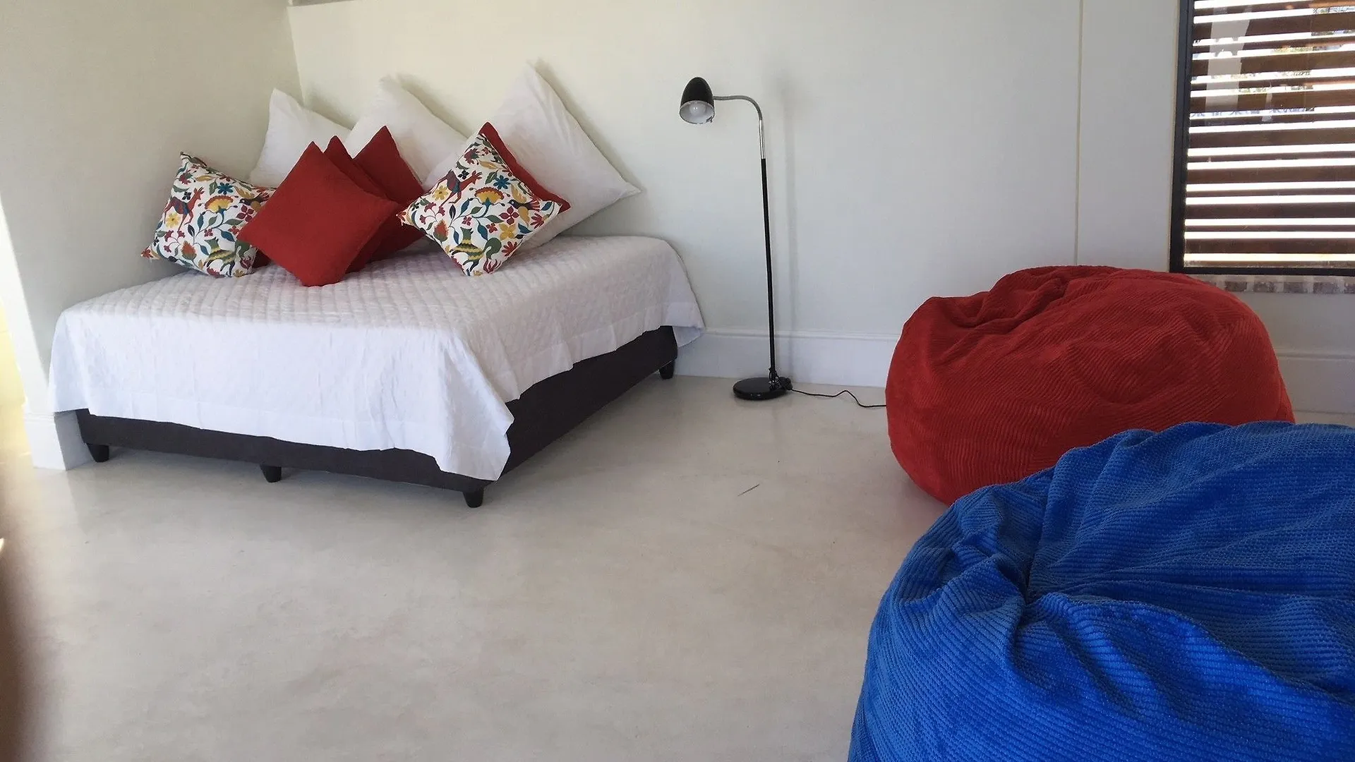 Kalk Bay Apartments Muizenberg