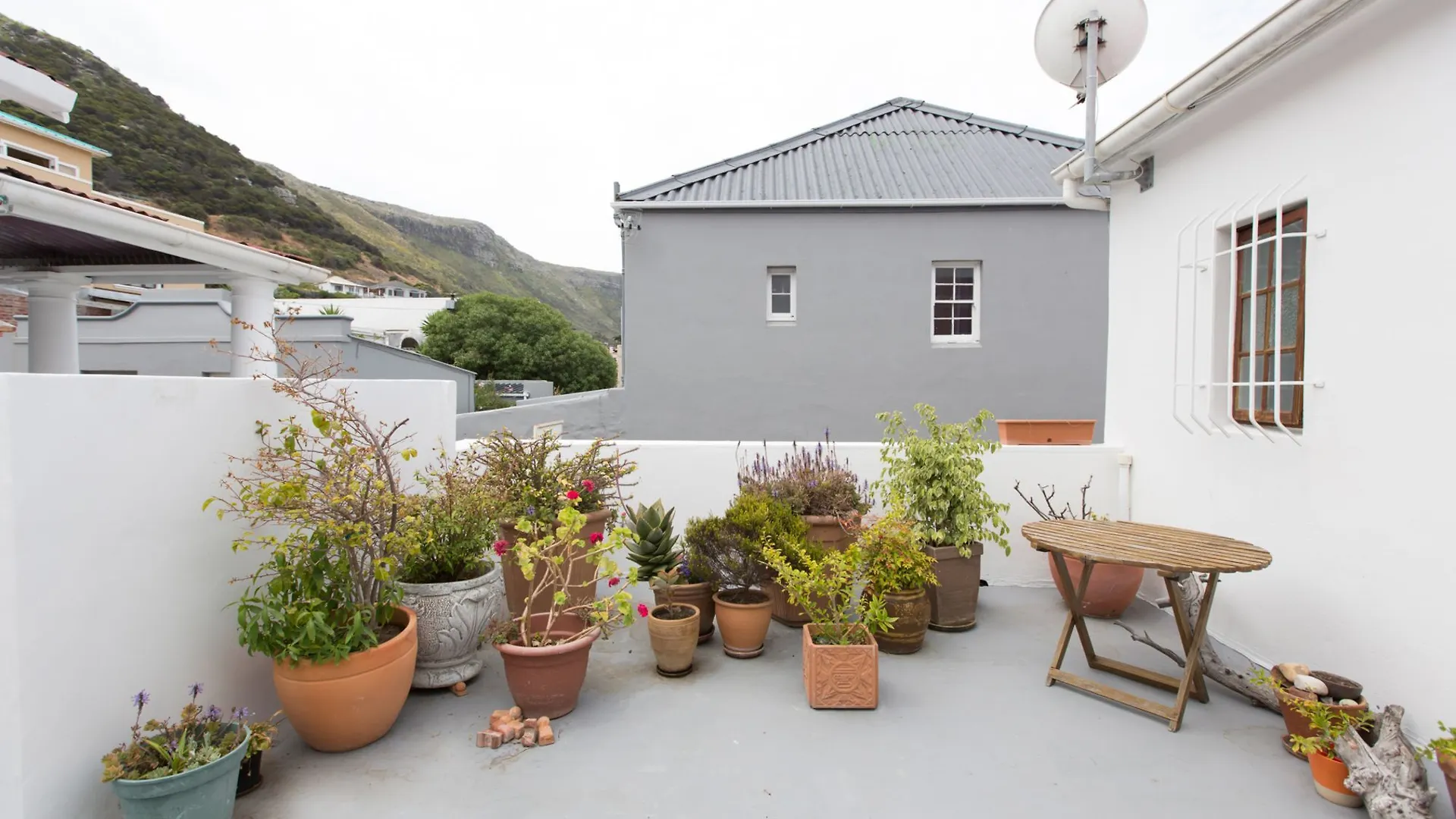 Kalk Bay Apartments Muizenberg