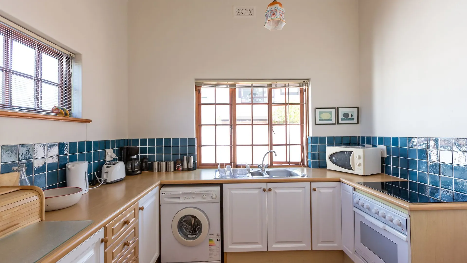 Kalk Bay Apartments Muizenberg